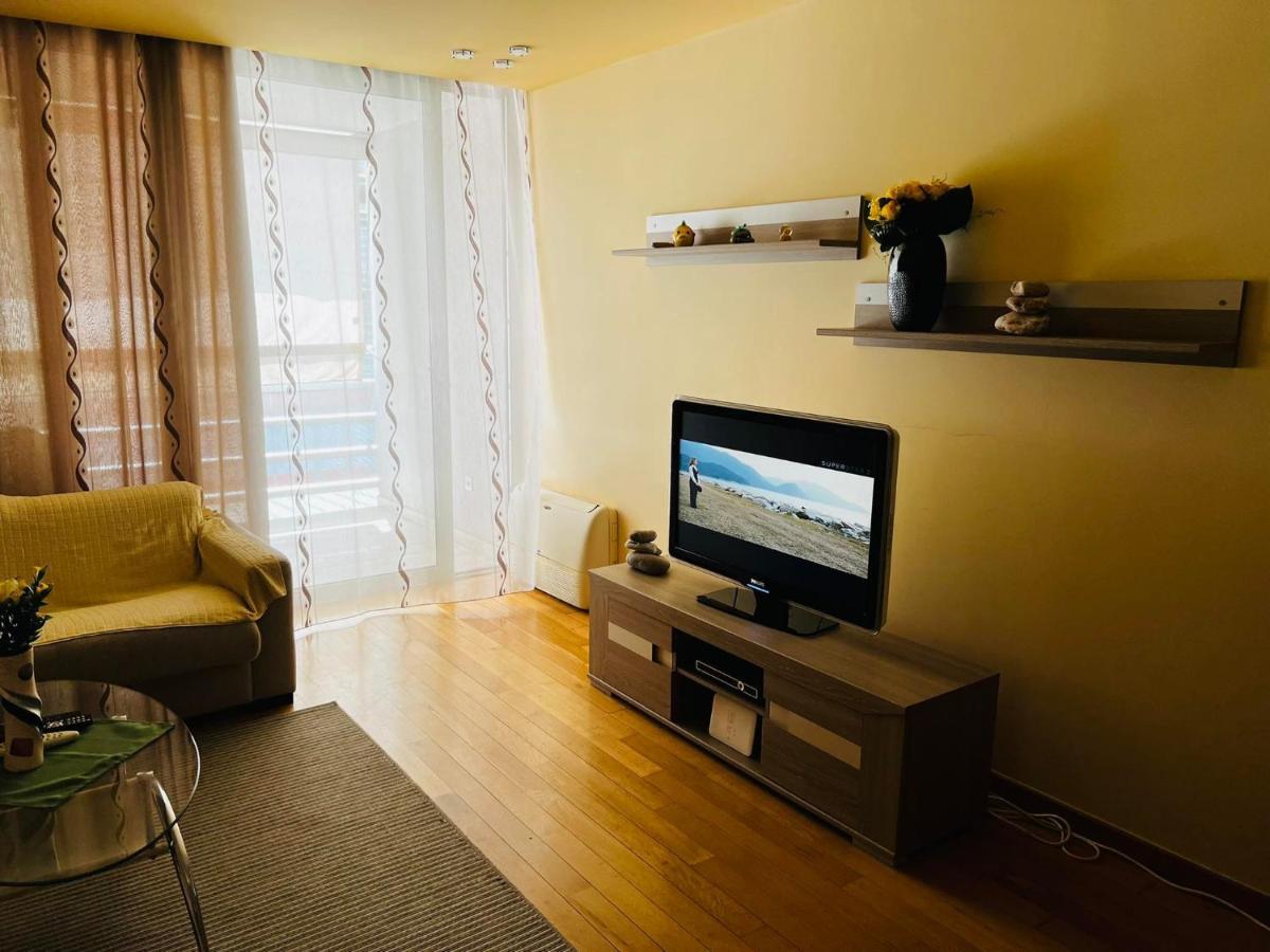 'M&M' Two Bedroom Apartment In Center Of Budva Exterior photo